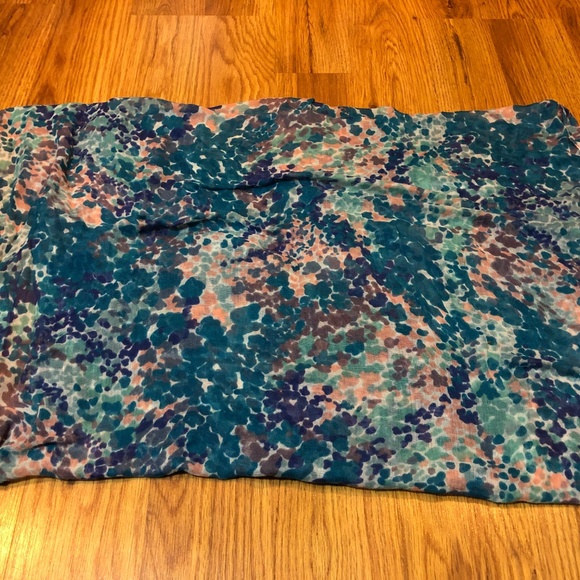 Blue & Pink Patterned Scarf - Picture 4 of 5